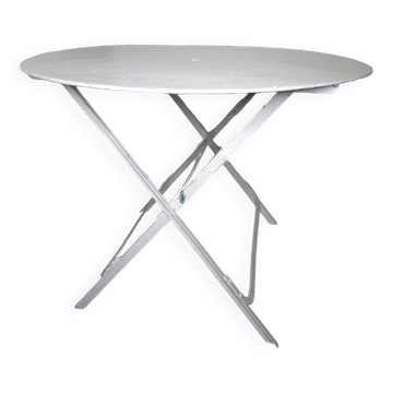 Table de jardin pliante en fer