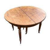 Extendable round table in elm