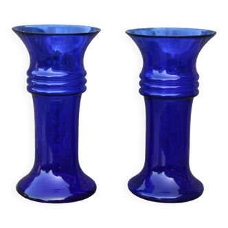Paire de vases Holmegaard bleu cobalt – design scandinave – Michael Bang