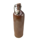Bouteille ancienne en grès