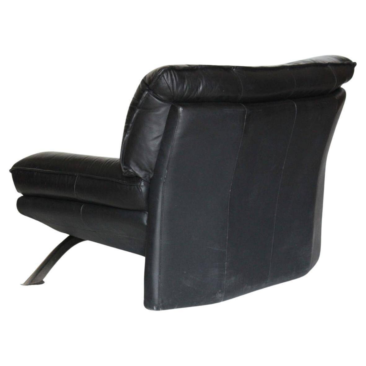 Post modern black leather armchair, Italy 1980 's