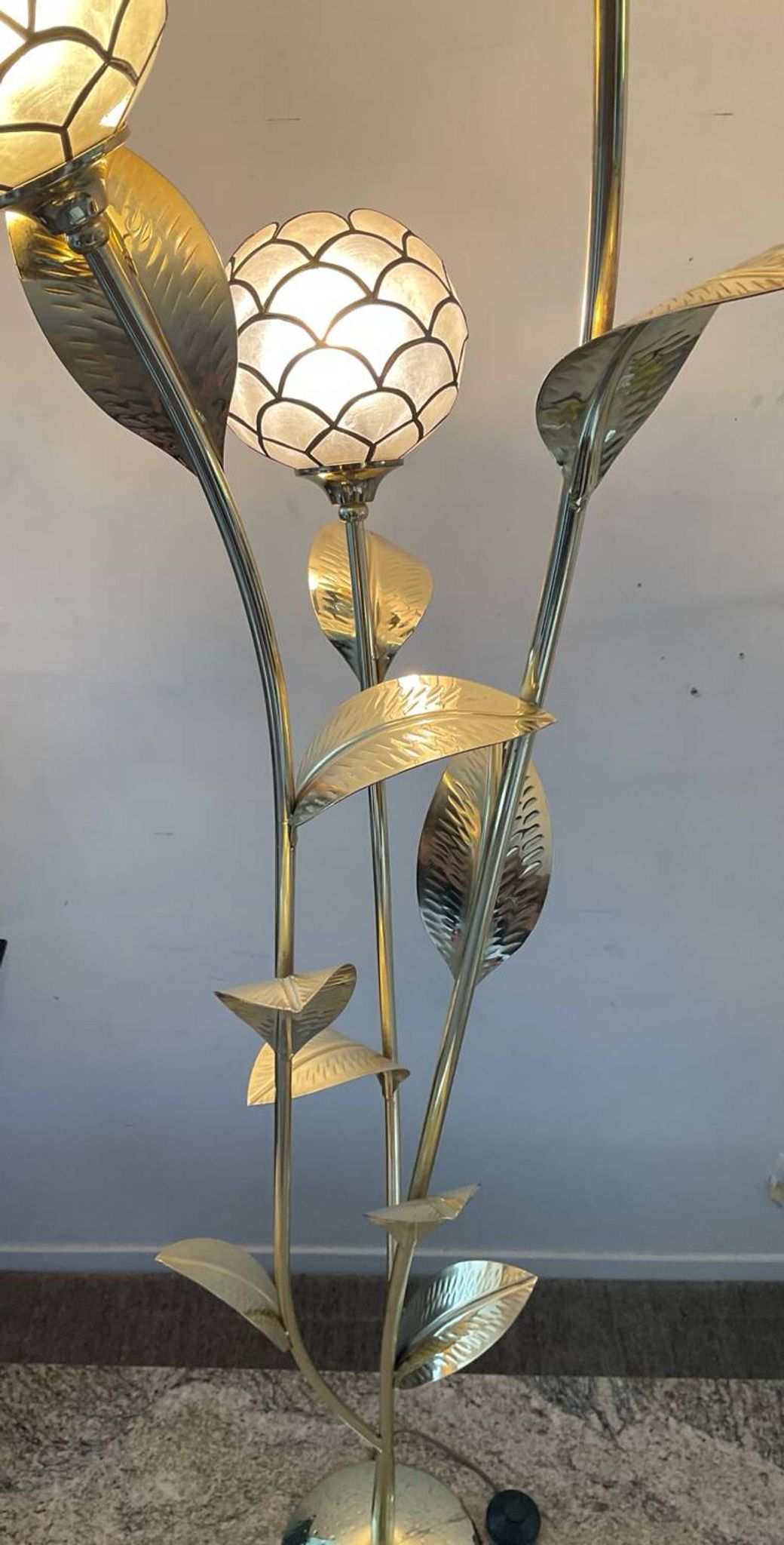 Vintage brass and mother-of-pearl floor lamp from the 70s