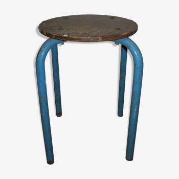 Stool 50-60 years in its own juice