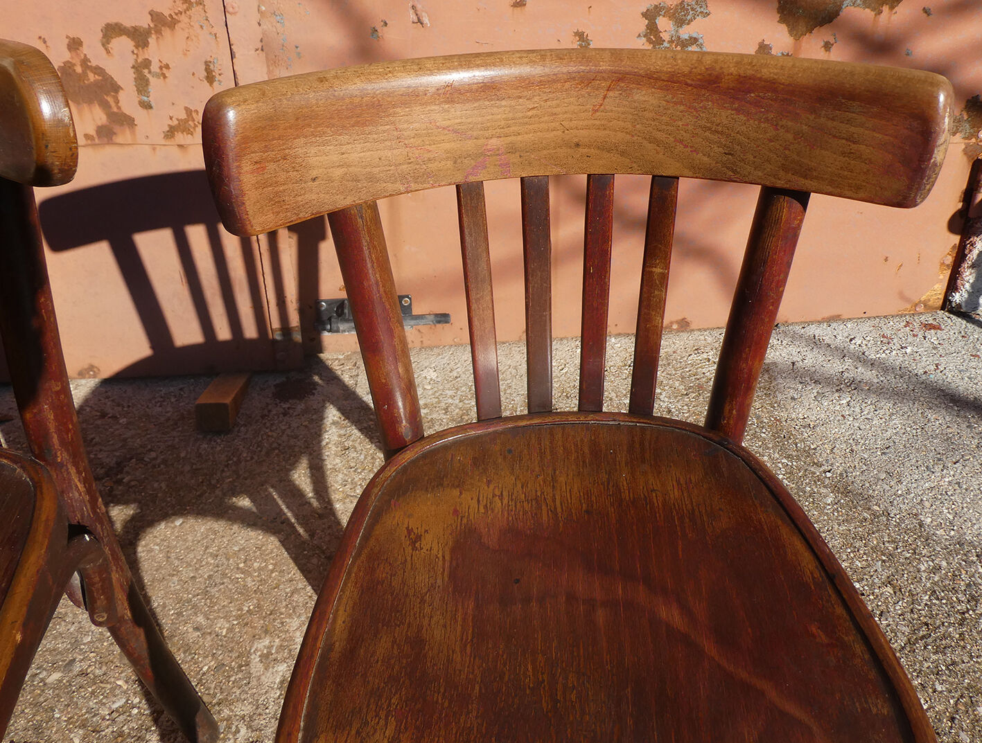 Set of 4 bistro chairs in curved wood Thonet