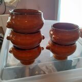 Bowls for onion soup