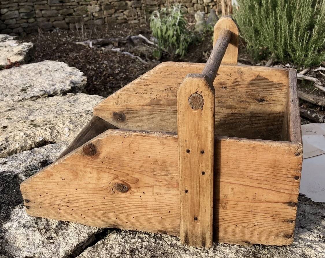 Old wooden basket market gardener florist Savoie chalet
