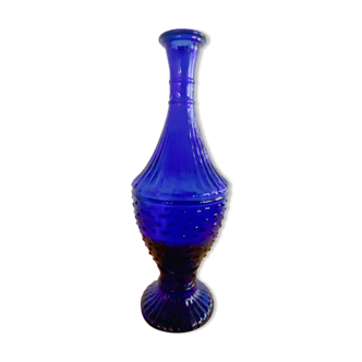 Large ultramarine blue vase
