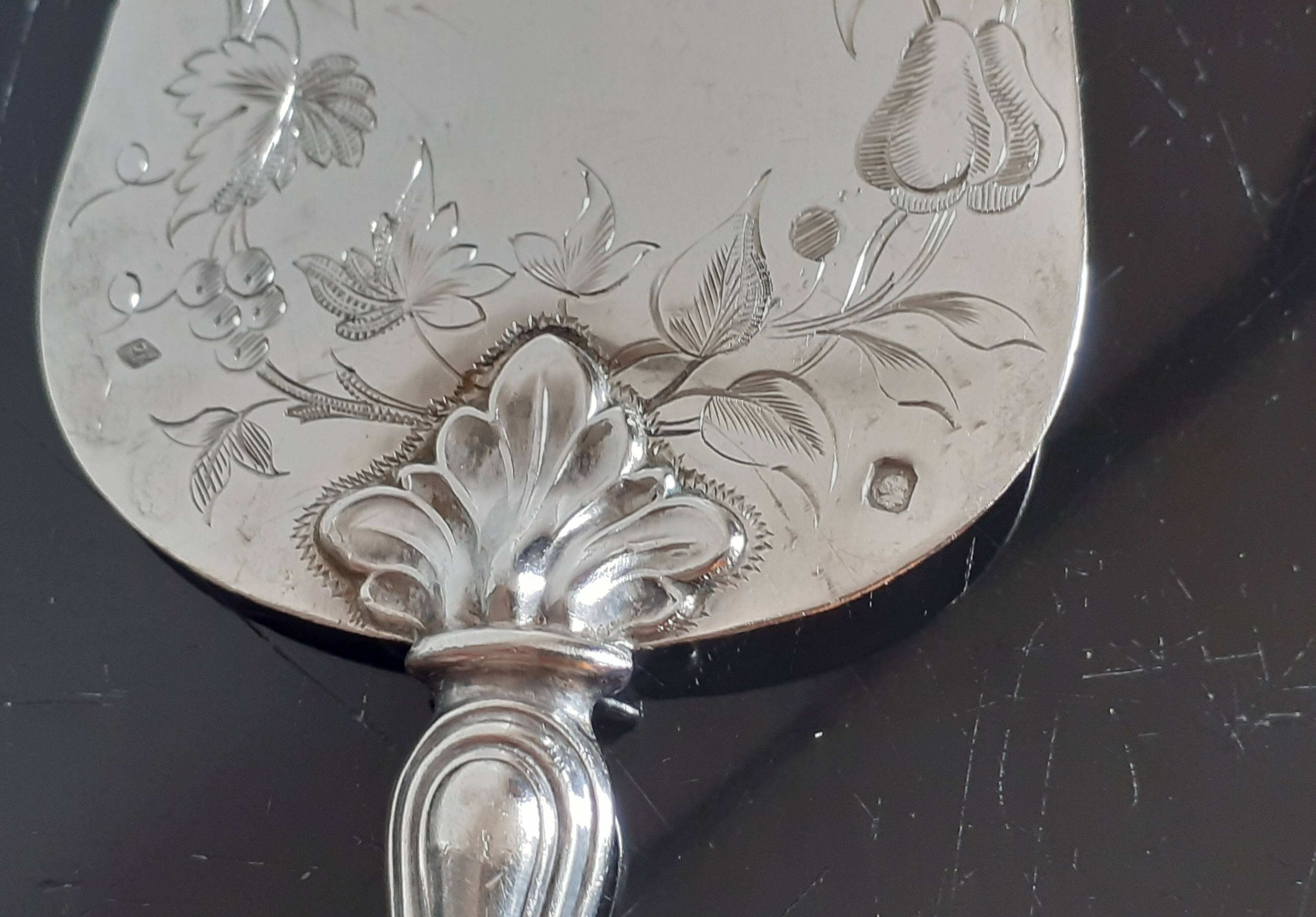 Goldsmith Coignet Alfred (before 1889) Silver pie server / Minerva hallmarks 1st grade