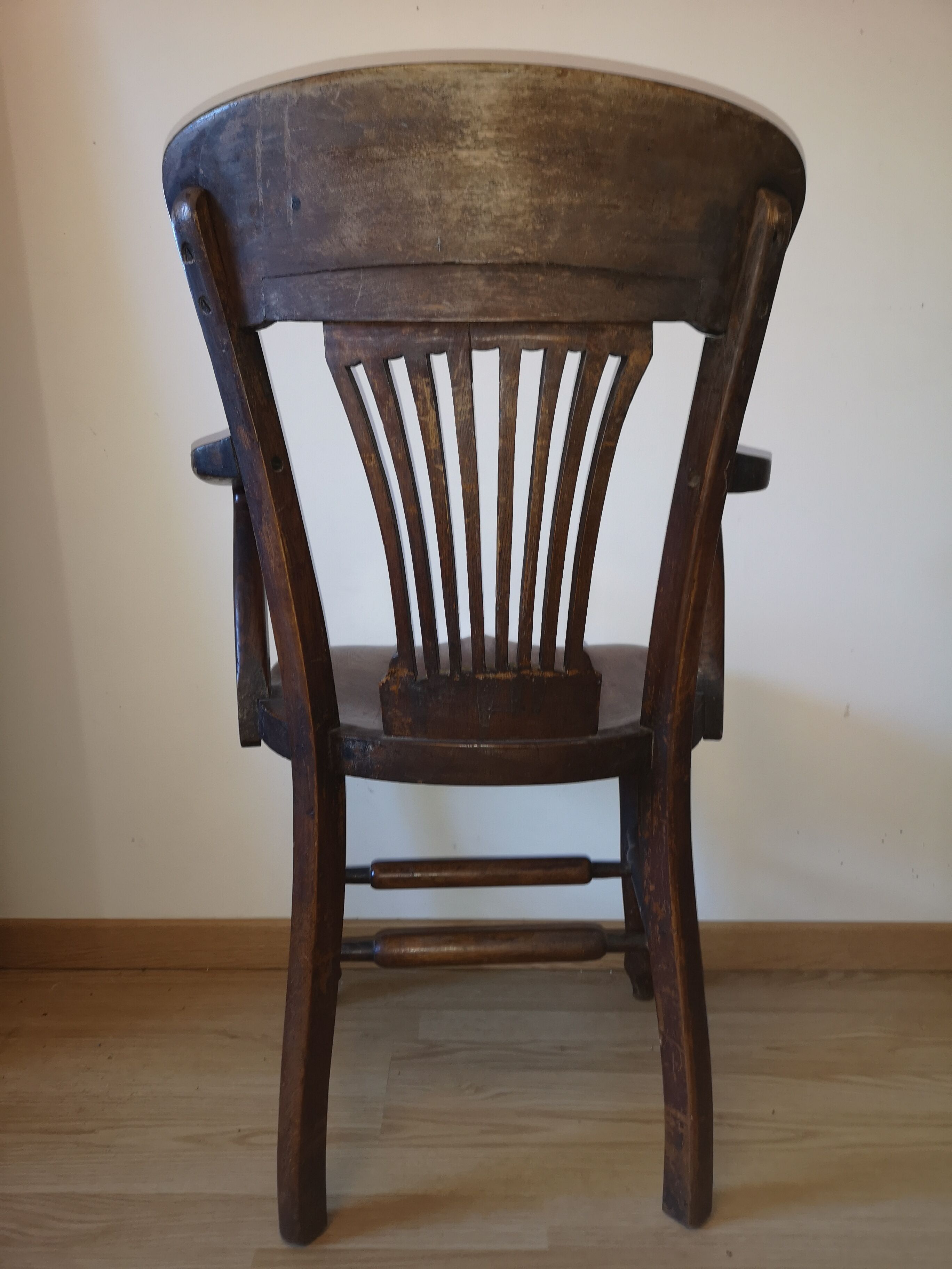 Victorian English office chair (1890-1900) James Shoolbred