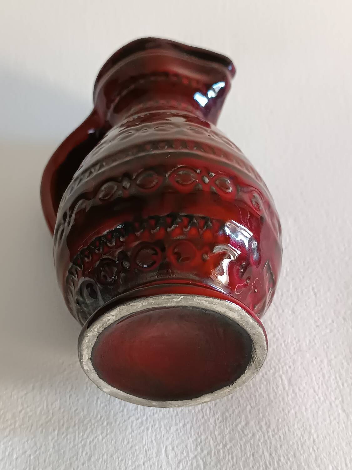 Aldo Londi red pitchers