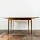 Table à manger extensible de style mid-century en noyer, années 1960