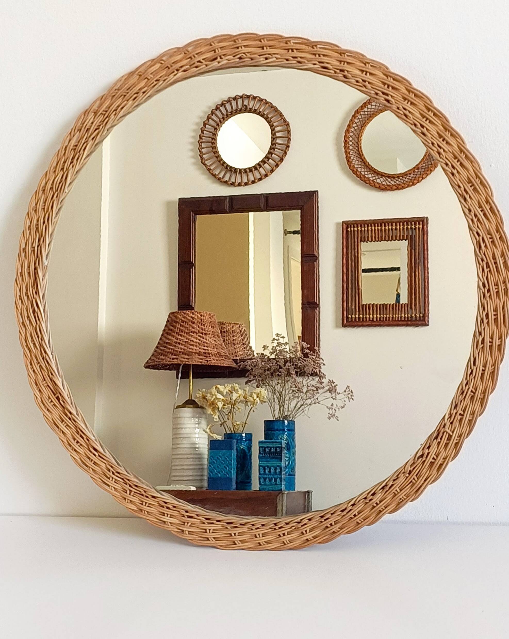 Miroir rond en osier rustique de Provence, milieu du siècle, fait à la main, France