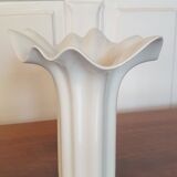 Vase en porcelaine