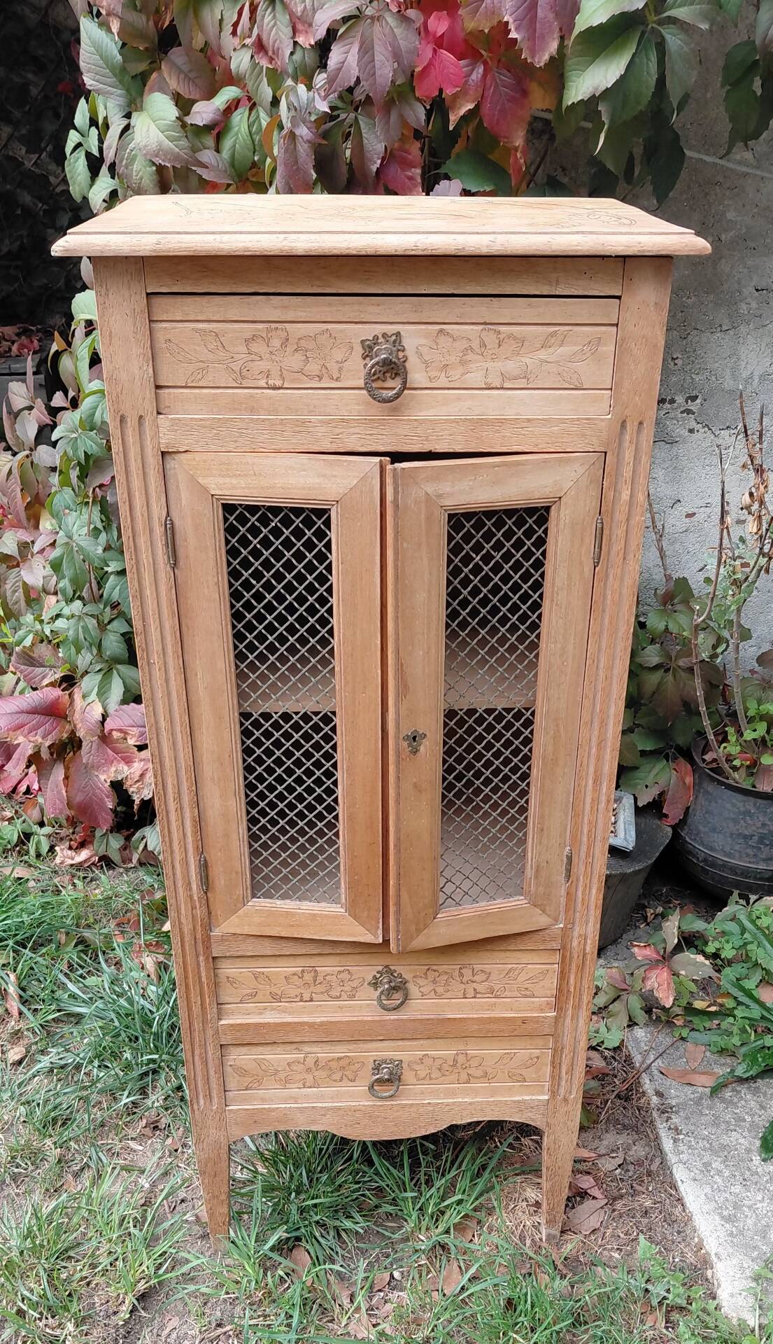 Miniature pyrographed wardrobe from 1912.