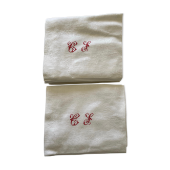 Lot of 12 embroidered towels SC