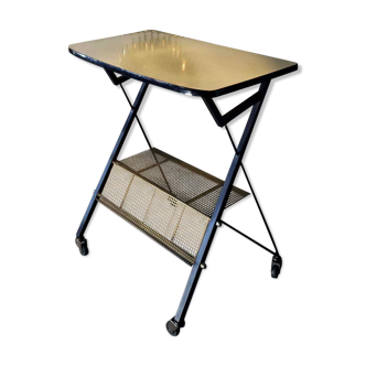 Elegant service year 60, perforated gold metal
