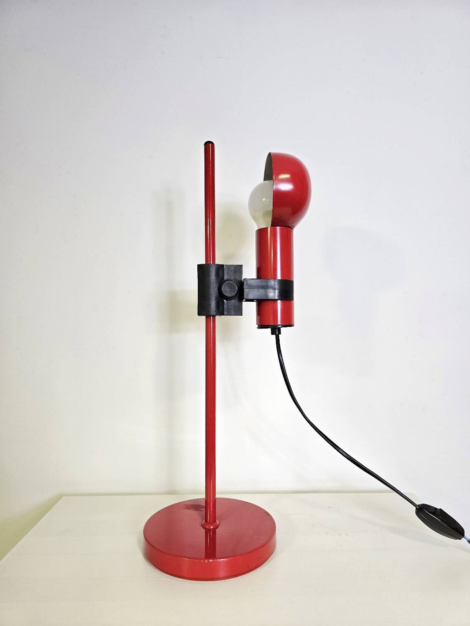 70s Red Table Lamp fully adjustable