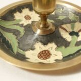 Set of 2 round golden metal candle holders and floral patterns