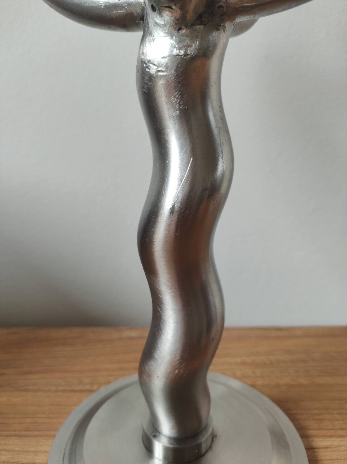 Vintage brutalist chandelier with 4 lights in brushed metal.