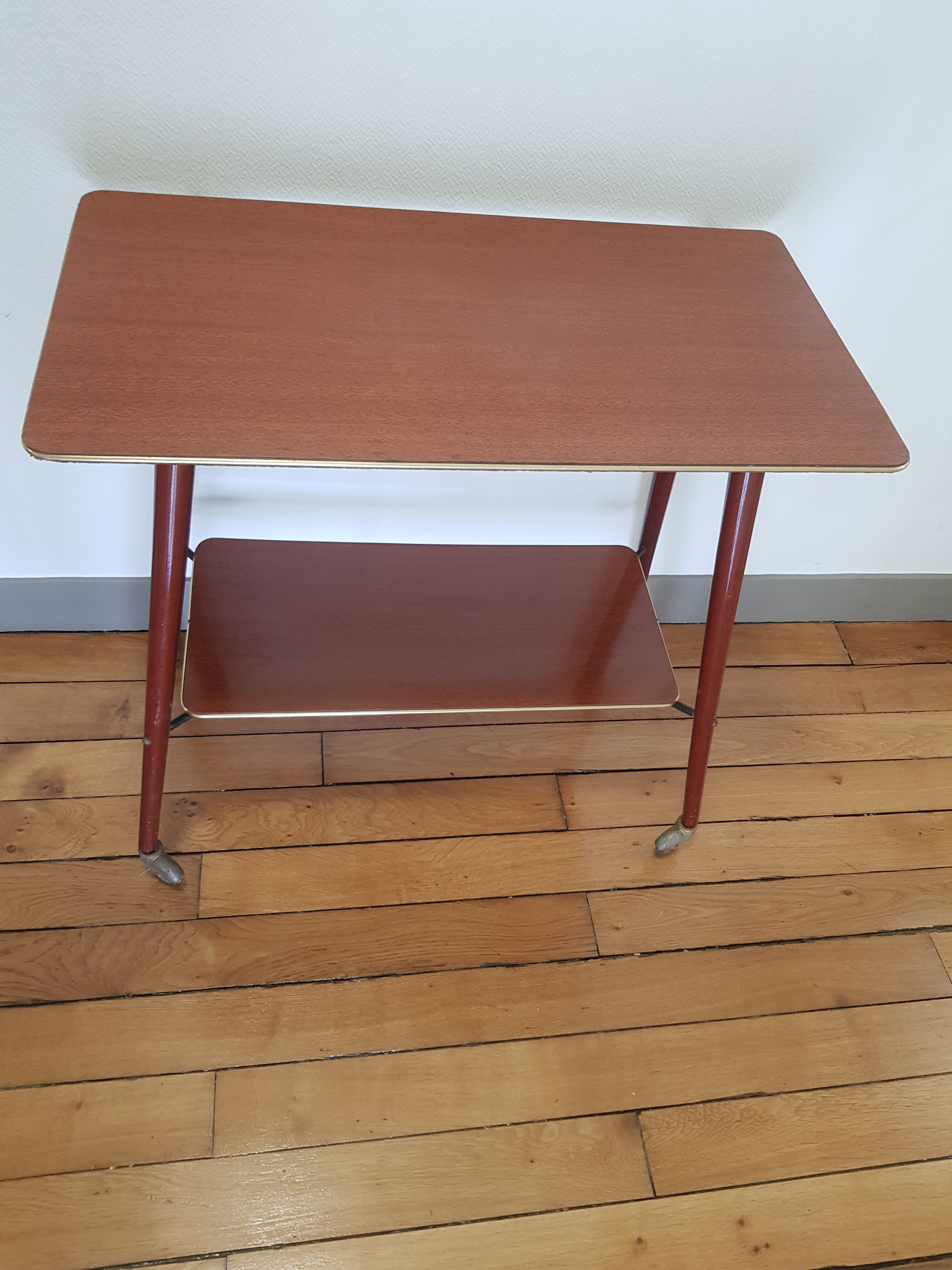 Vintage roulette dessert