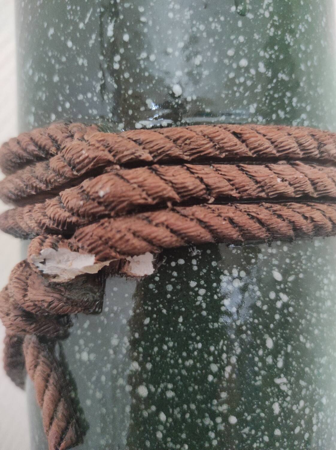 Nautical knot decor vase