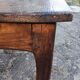 Table ancienne avec tiroir