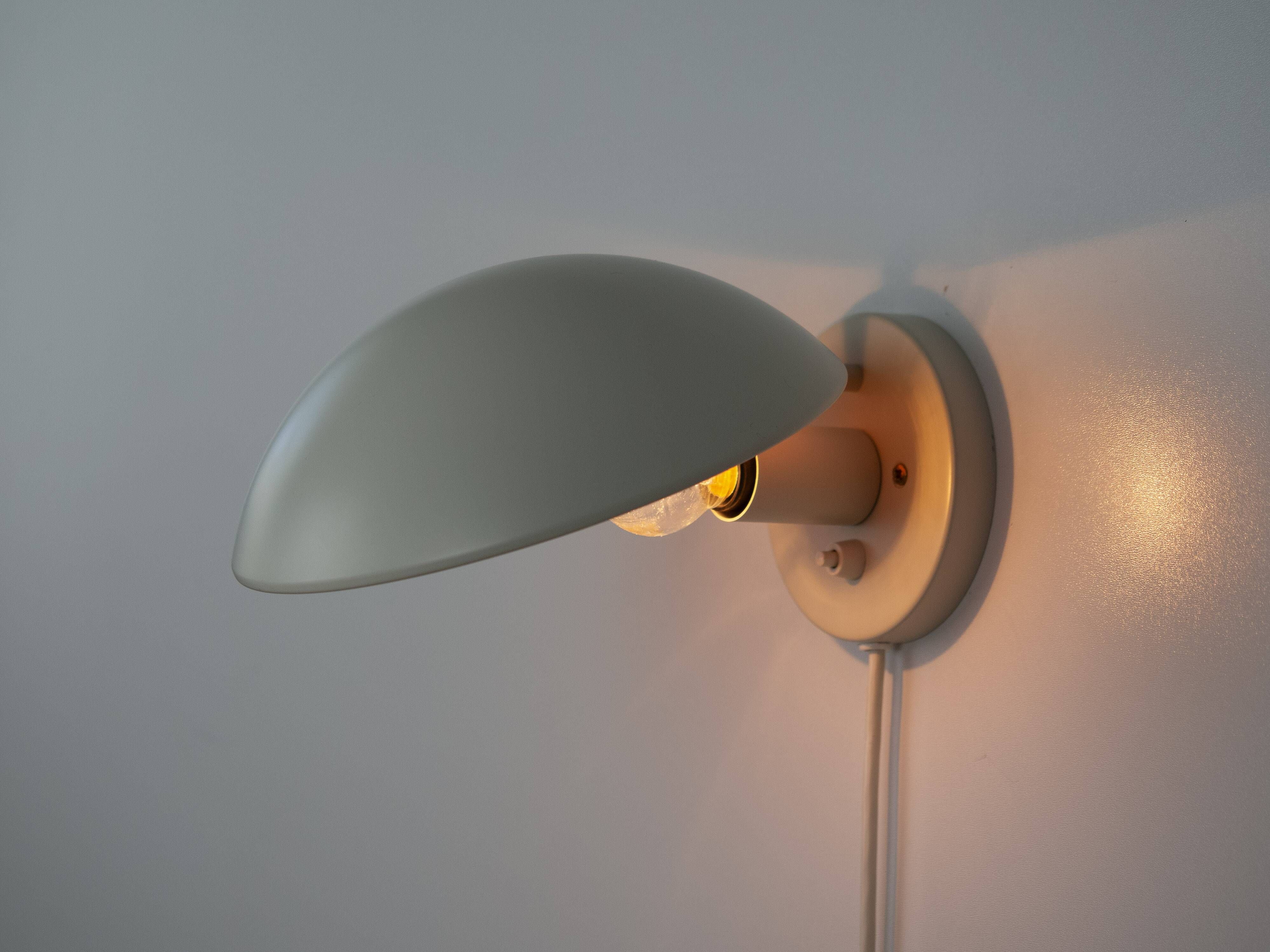 Danish vintage wall lamp PH Hat by Poul Henningsen, Louis Poulsen, 1961