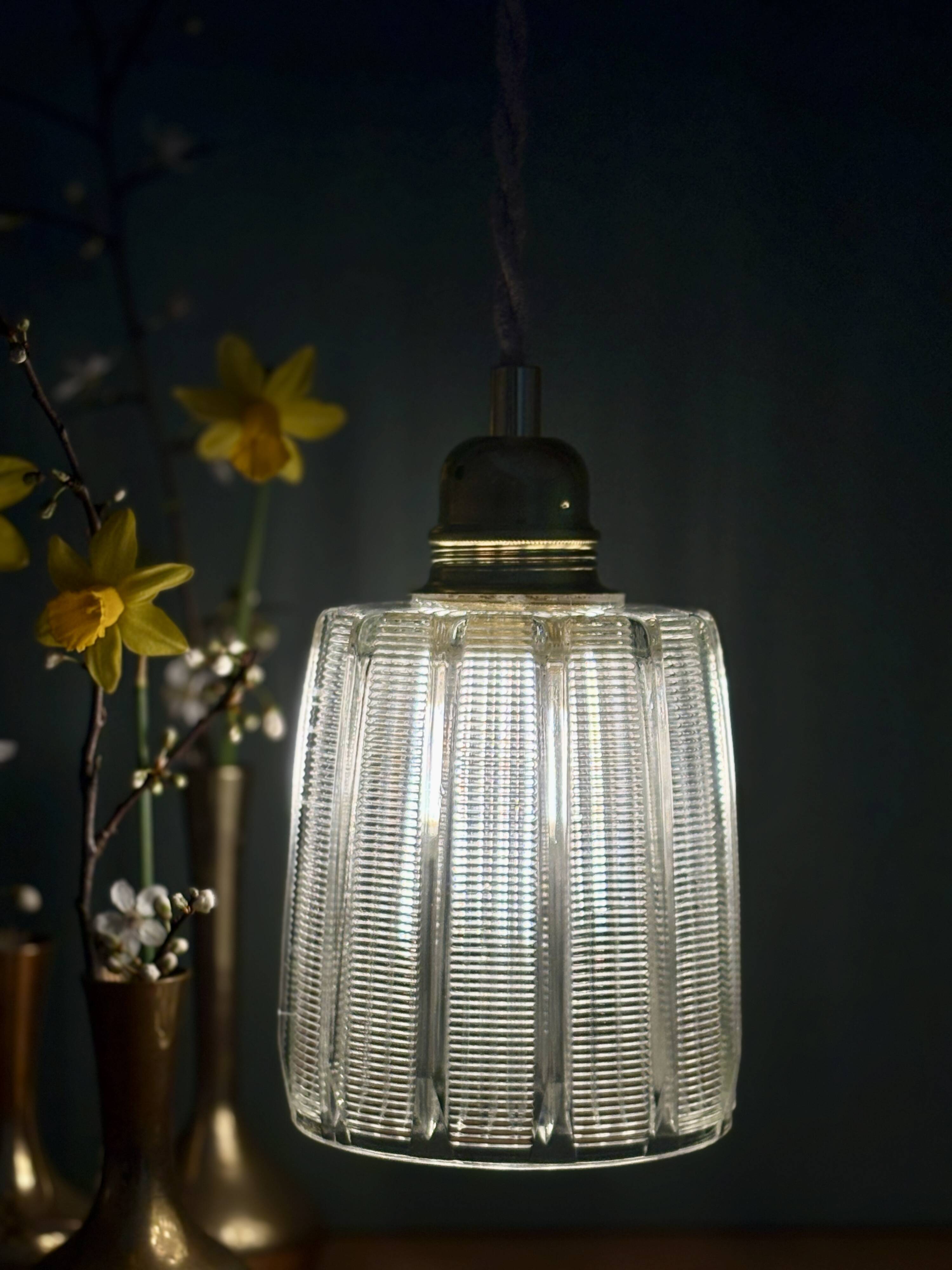 Vintage tulip suspension in holophane glass