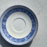 4 porcelain cups