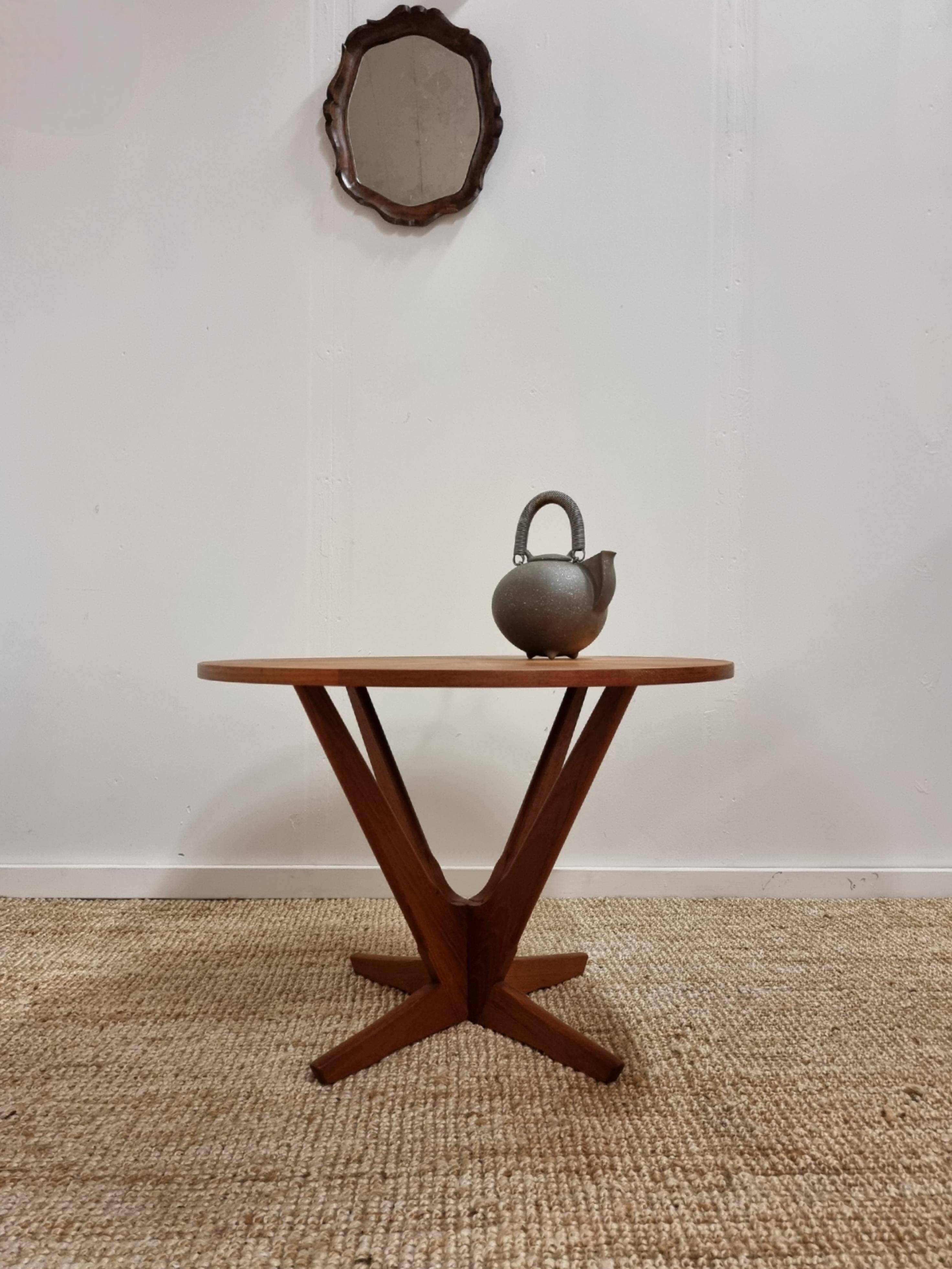 Søren Georg Jensen, coffee table ''Kubus'' for Tønder Møbelfabrik, Midcentury