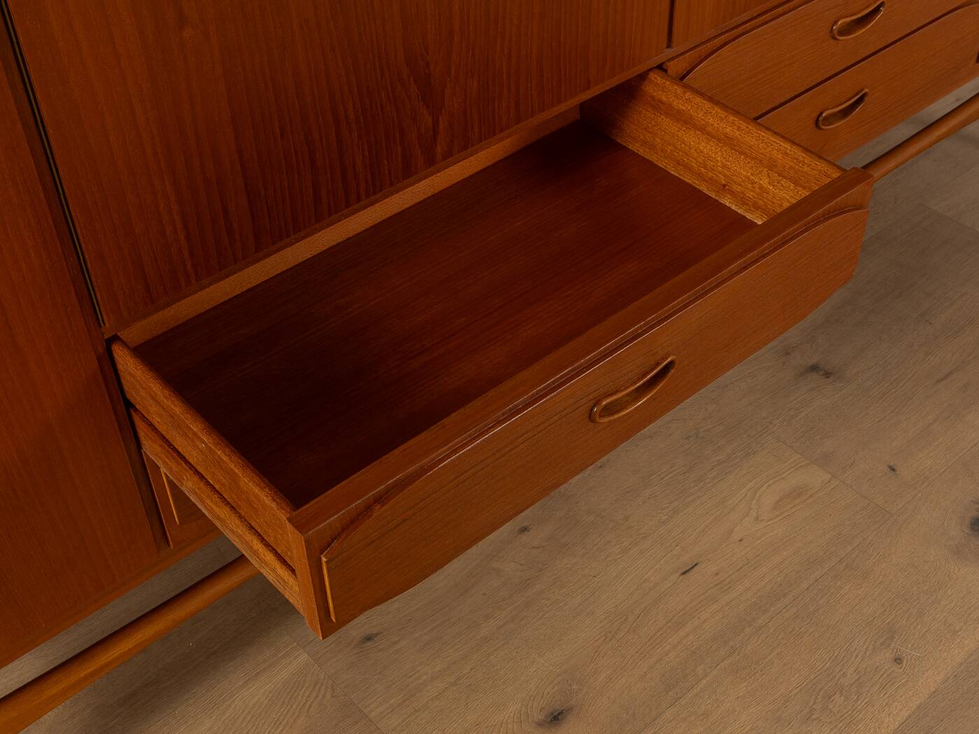 1960s high buffet