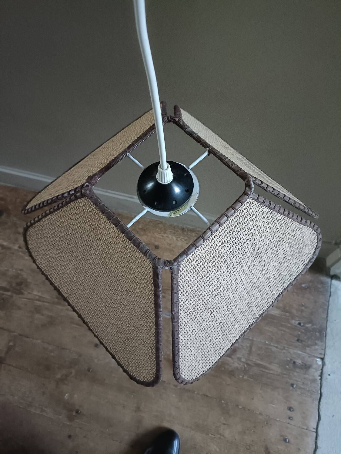 Vintage rattan blade pendant light