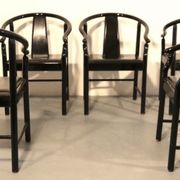 Set of 5 black lacquered leather dining chairs similar to China Chair Wegner