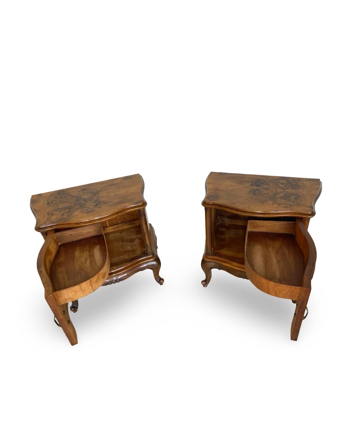 Paire de tables de chevet italiennes du milieu du XXe siècle