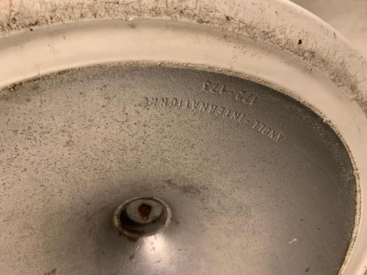 Marble Tulip Dining Table by Eero Saarinen for Knoll