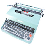 Olivetti Lettera 32 typewriter