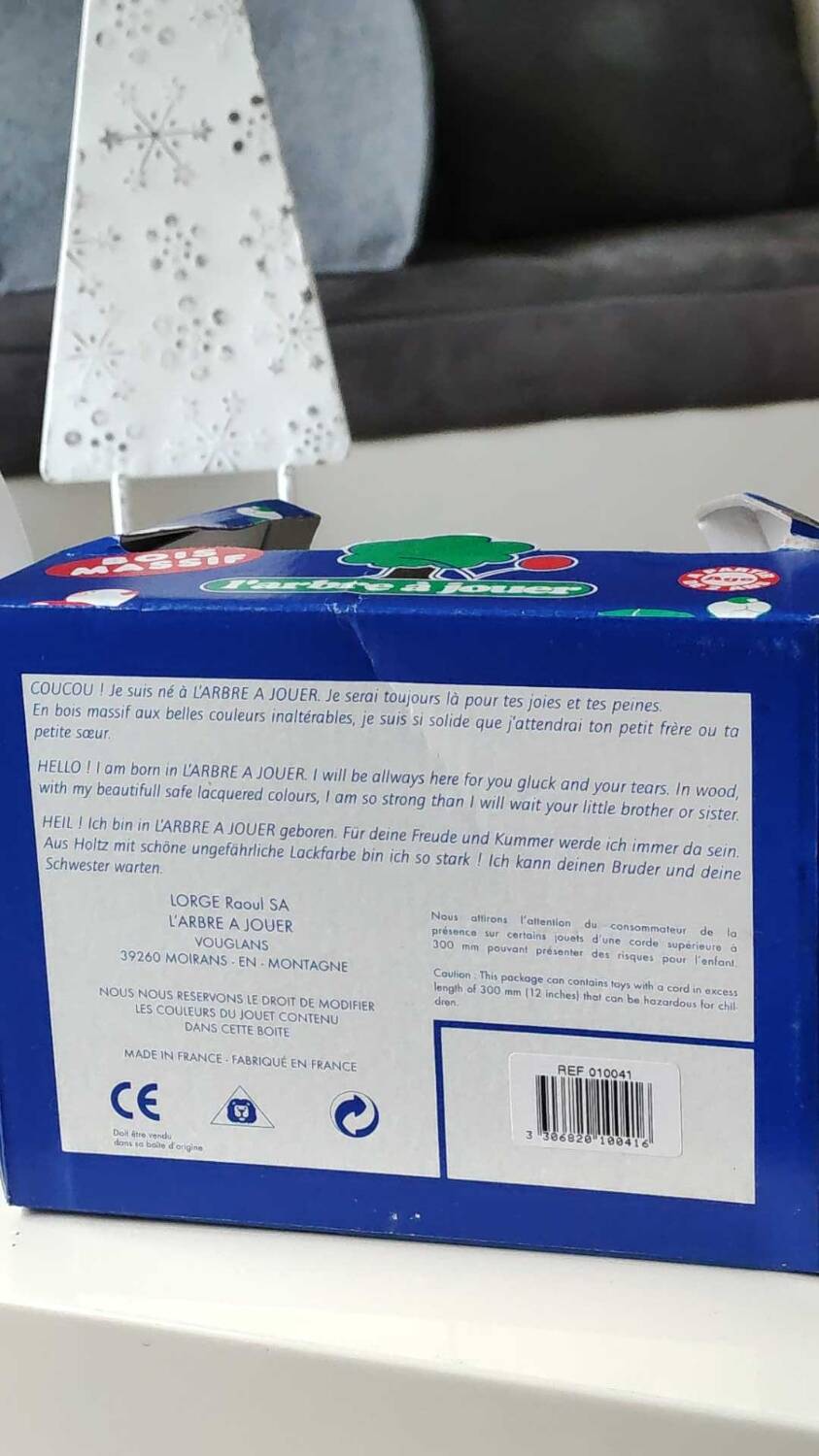 Wooden mouse-shaped toy to pull. The play tree. For 2 years. Made in France