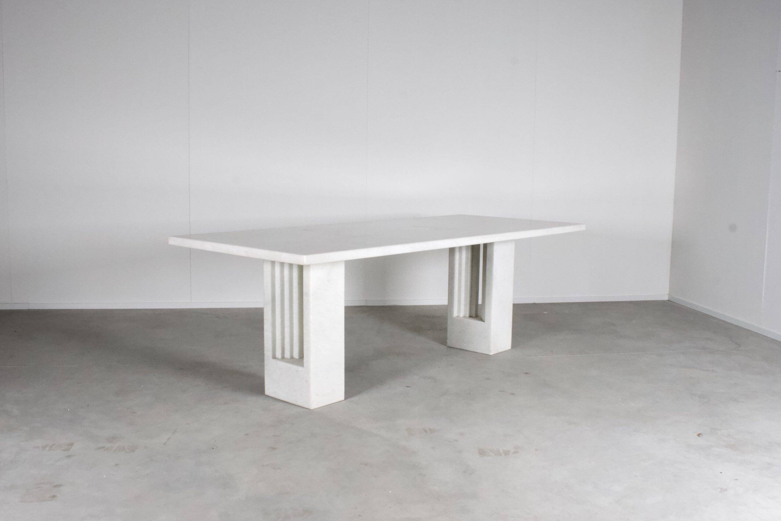 Carlo Scarpa Delfi dining table in white marble