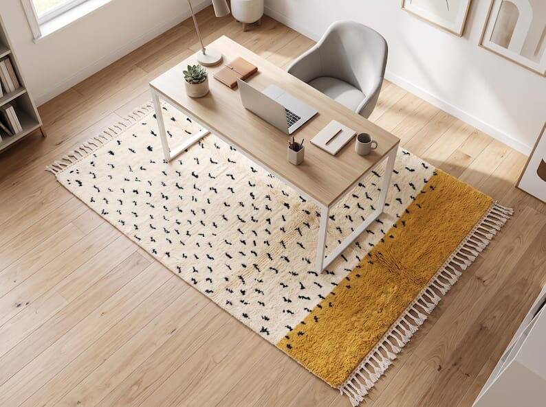 Berber wool rug with beautiful traditional colour 2/3 m