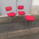 Set de 2 chaises et un tabouret vintage tissu rouge