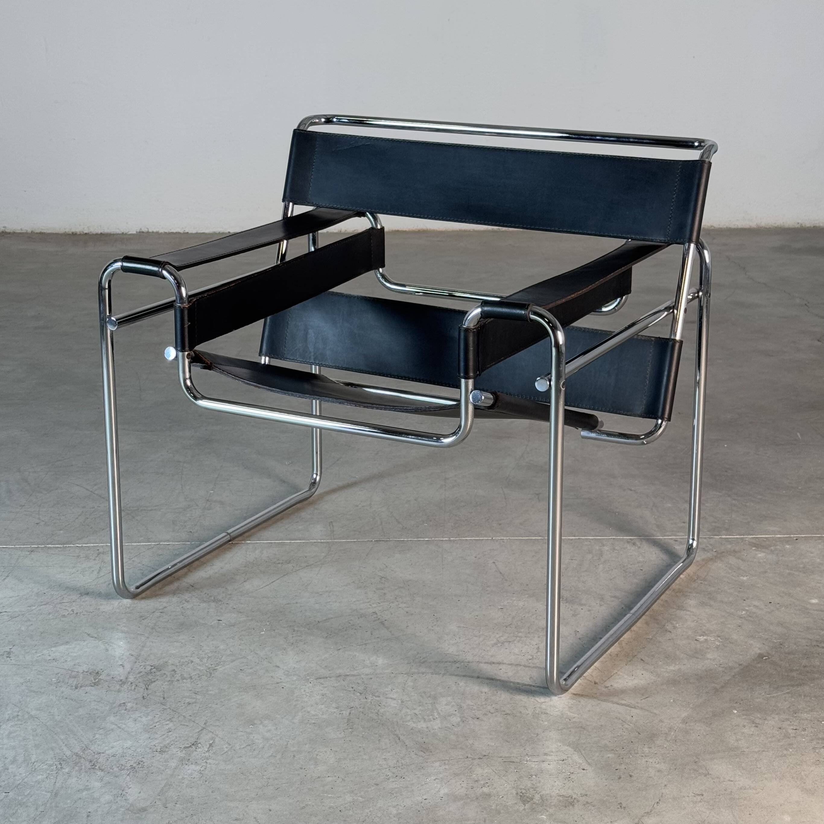 Marcel Breuer Wassily Chair for Gavina, Bauhaus Icon in Leather, 1960s