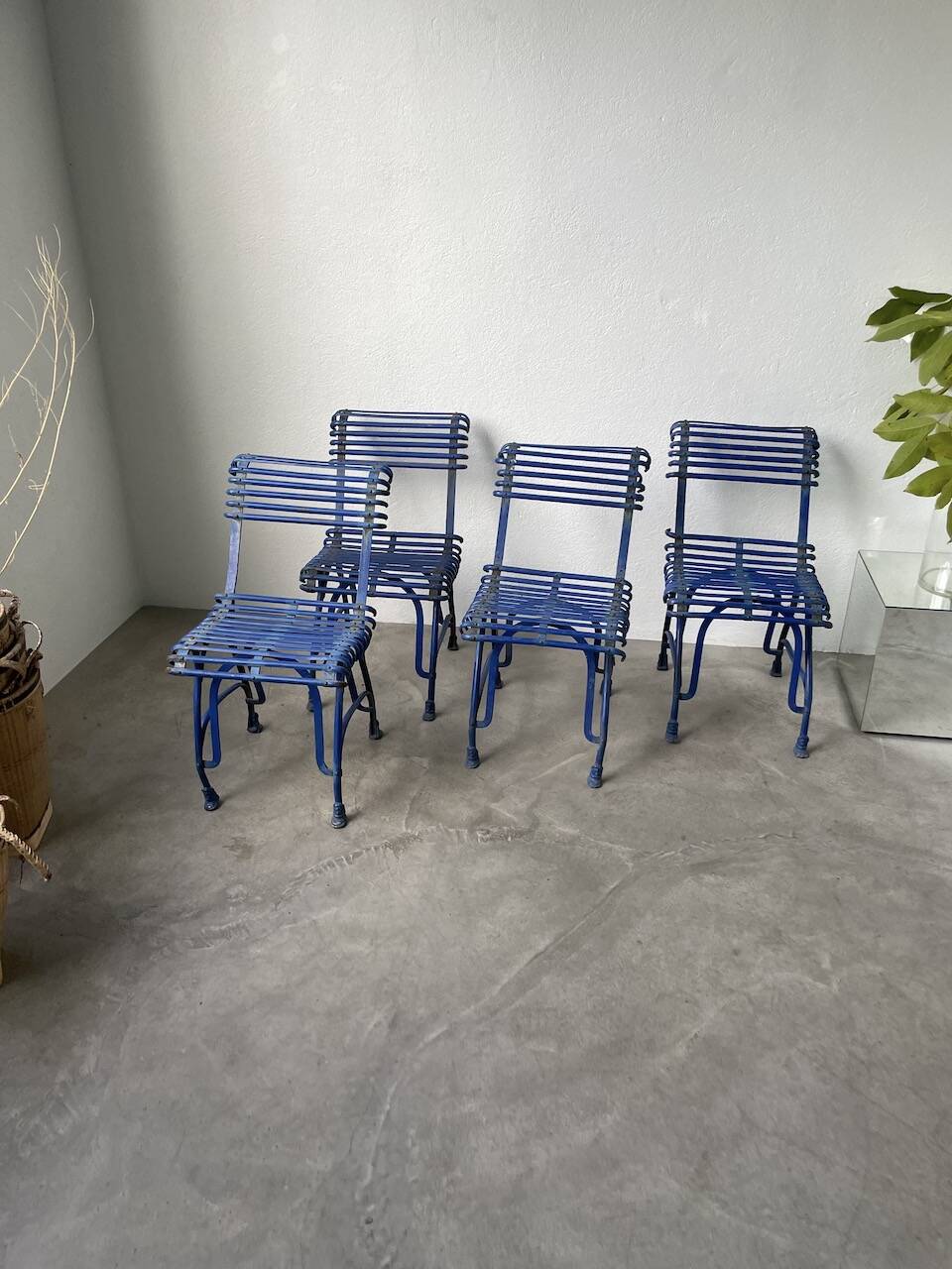 Series of 4 Arras chairs 1900