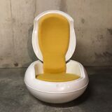 Peter Ghyczy's egg seat, Form Life collection 1970