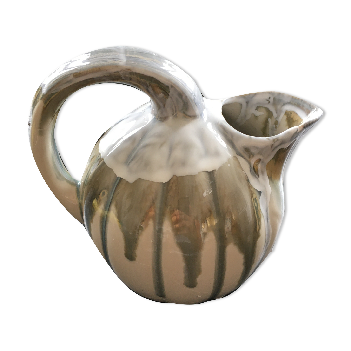 Pitcher melon beige drips