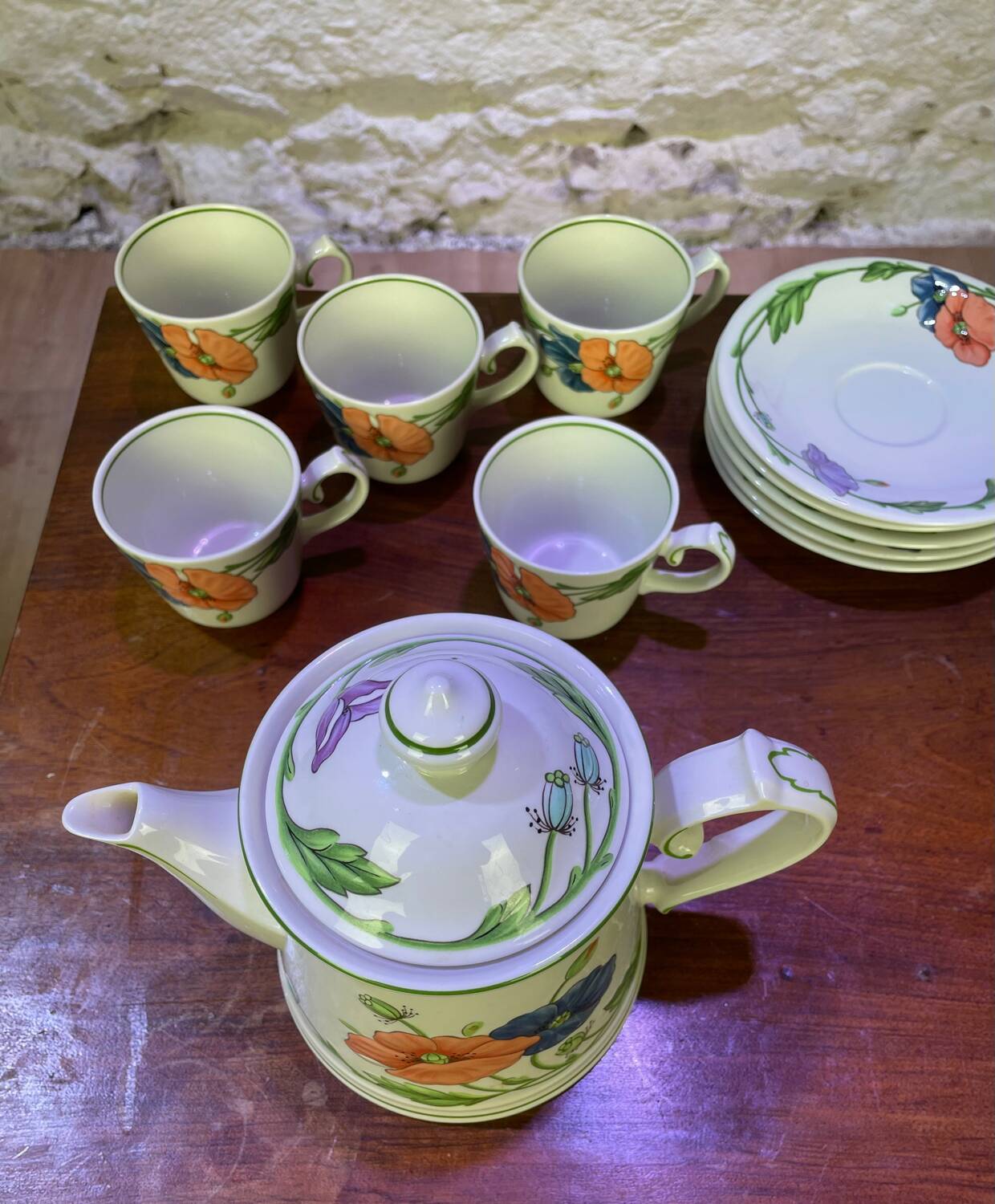 Villeroy and Boch tea service Amapola model