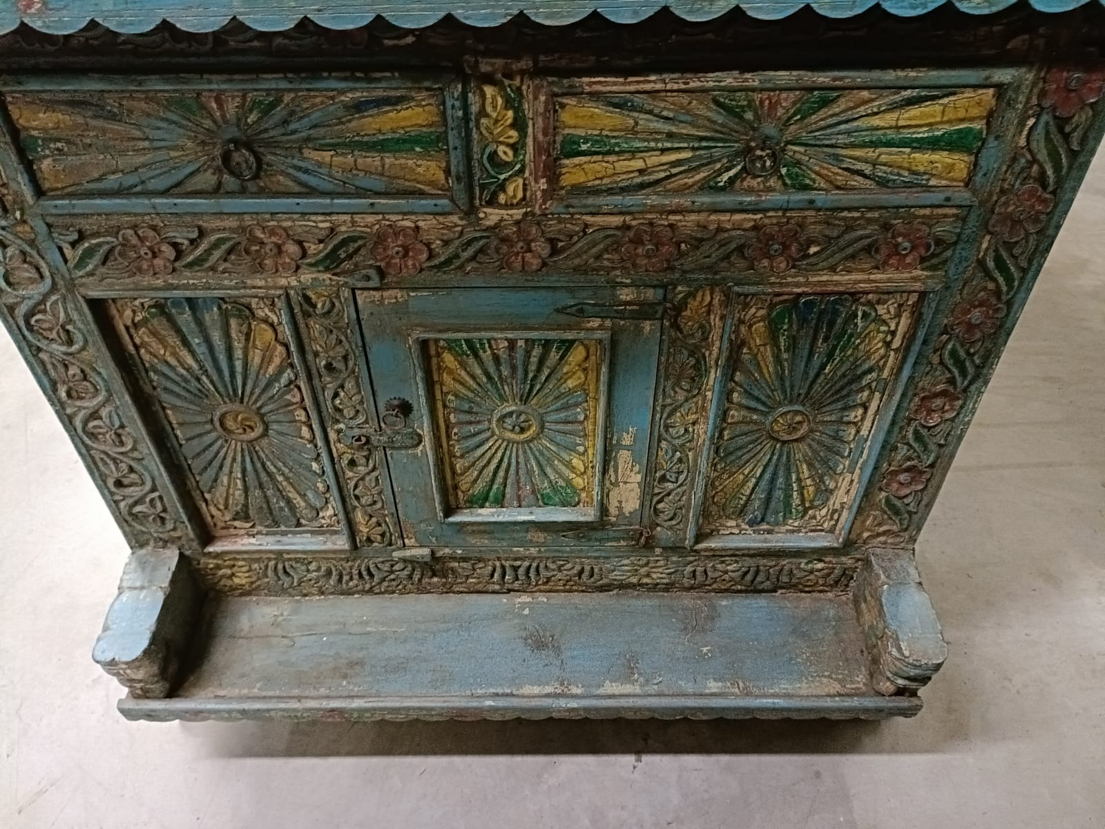 Armoire