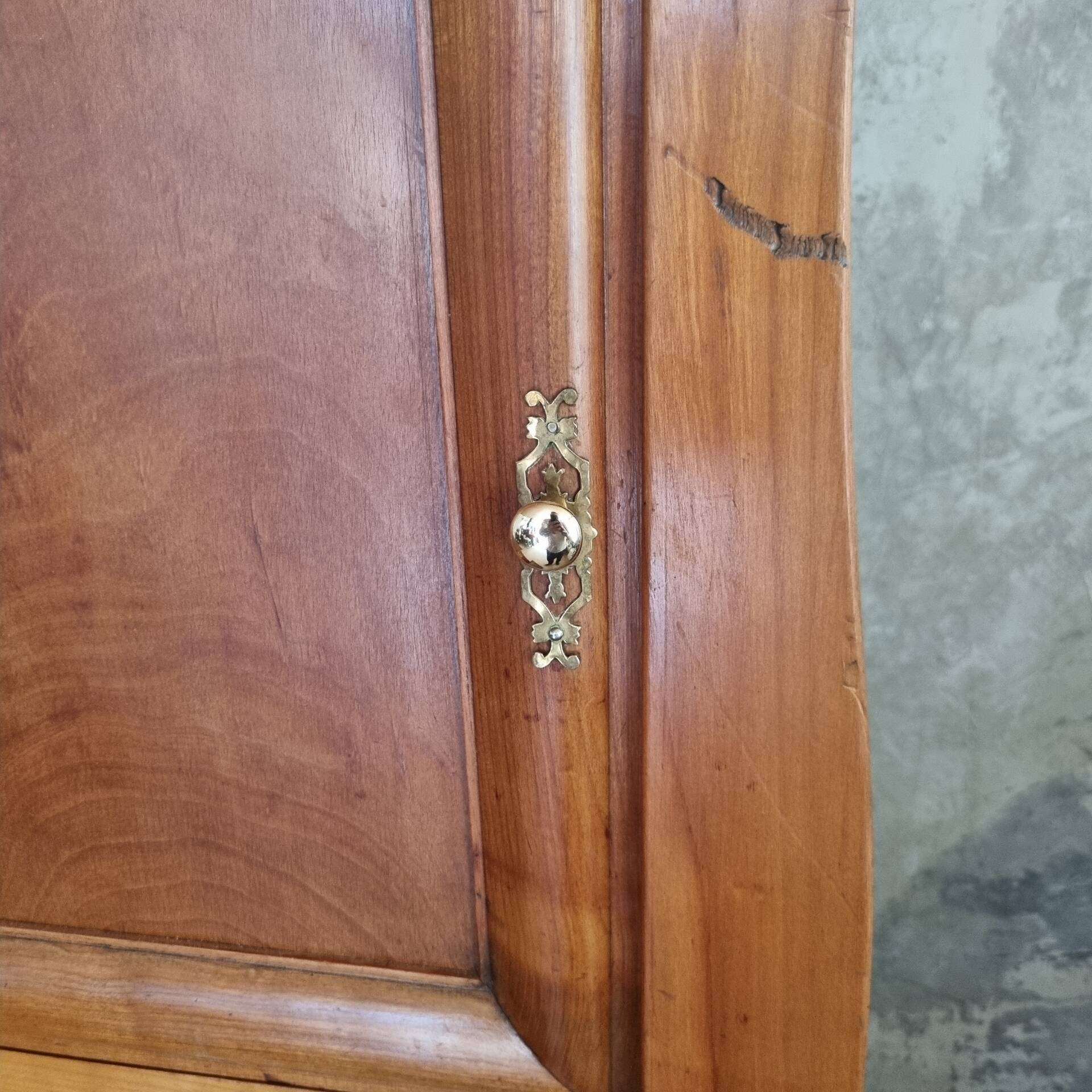 Sideboard, cupboard,