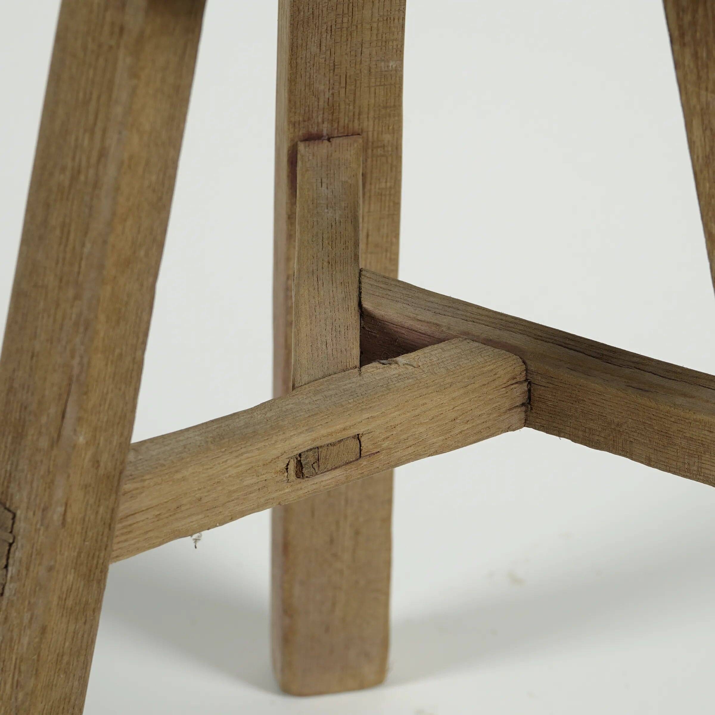 Gong - Antique Chinese pine stool, round seat no. 7