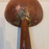 Grain shovel