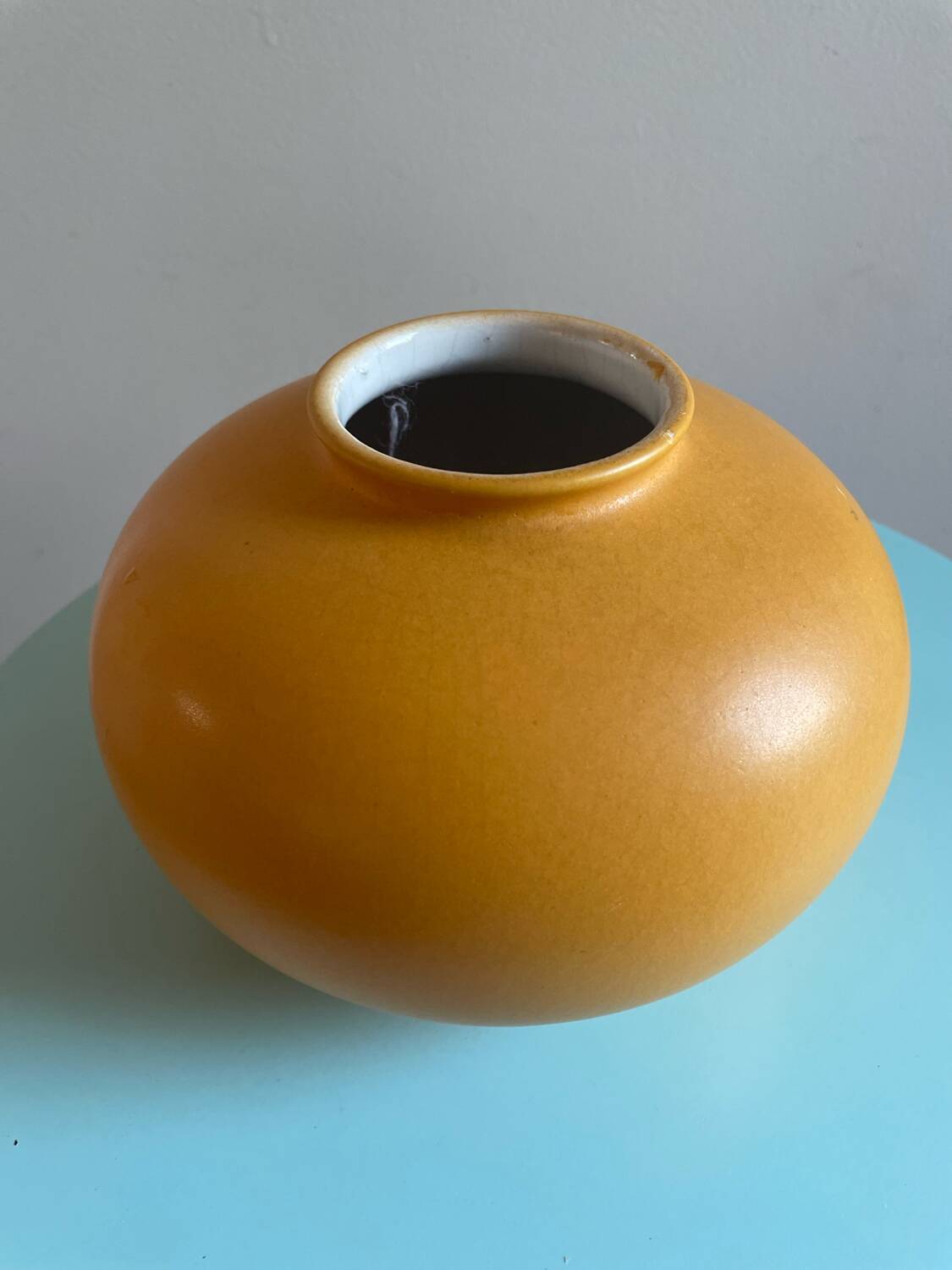 Round yellow vase stamped W. Germany 690-12 – Vintage